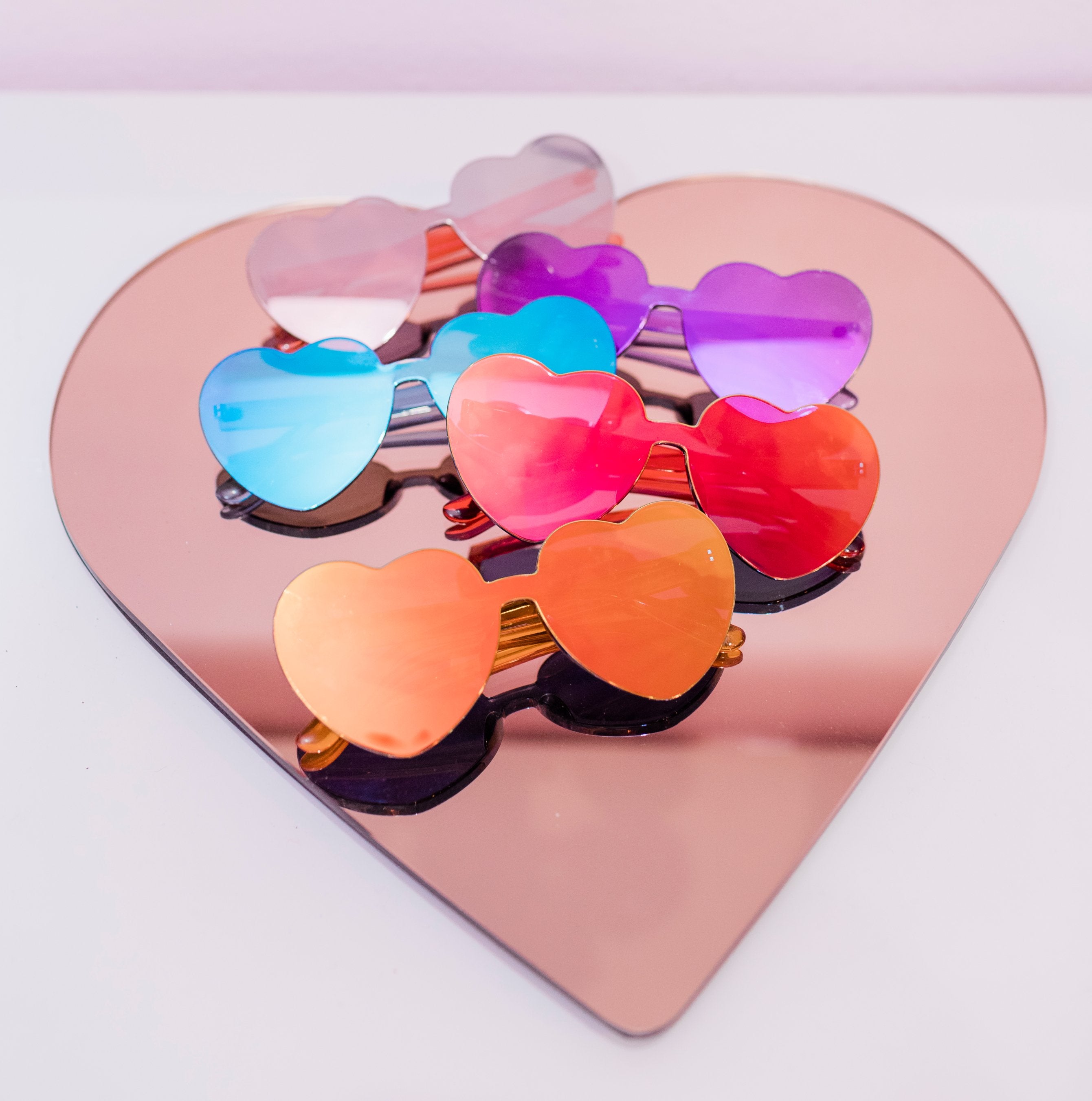 Mirrored heart sunglasses