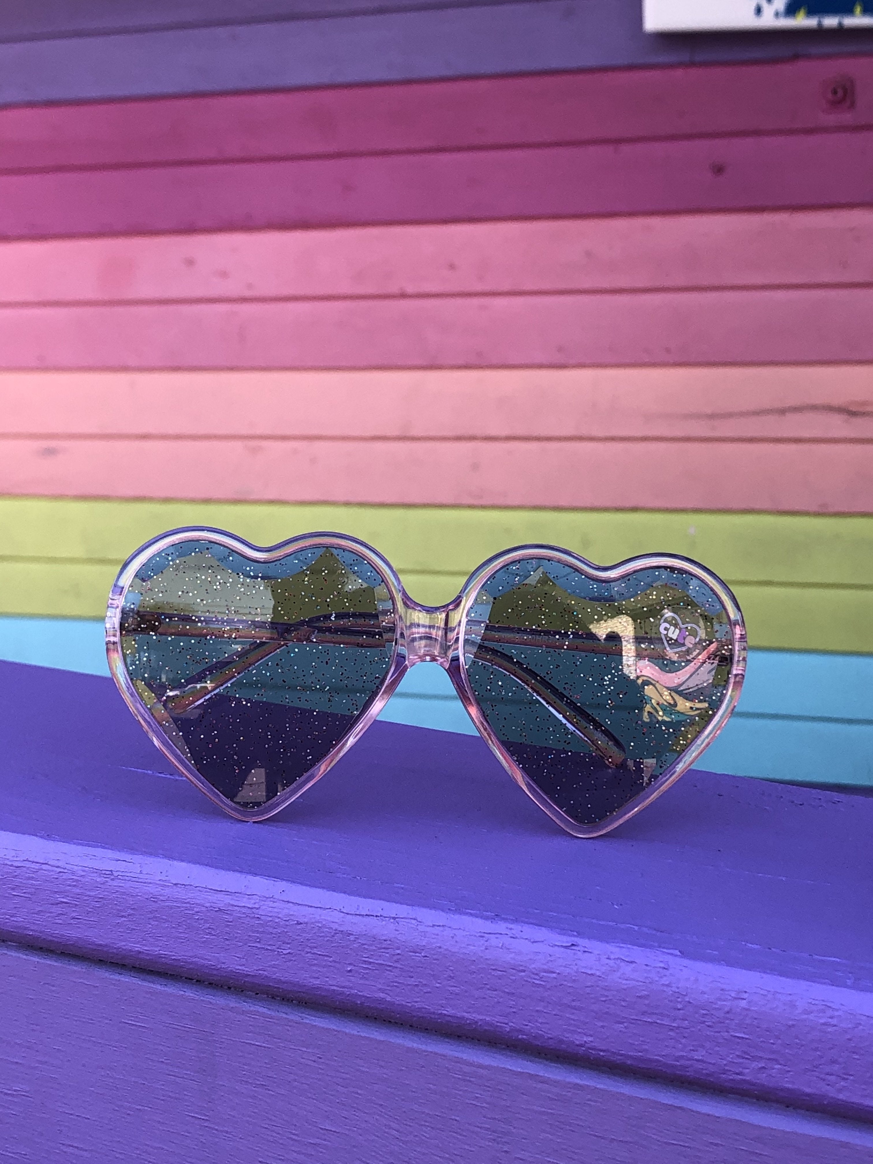 Glitter heart sunglasses