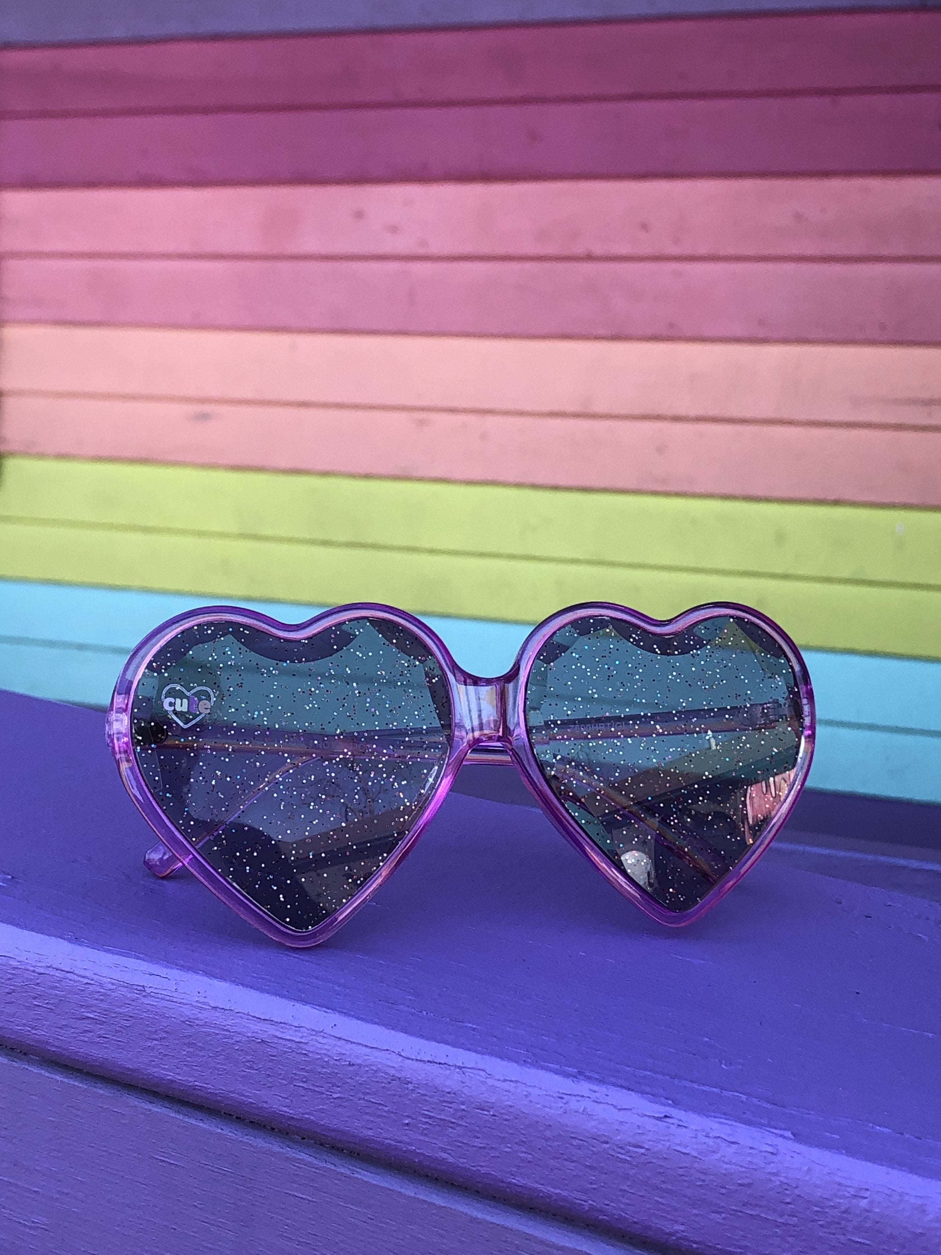 Glitter heart sunglasses